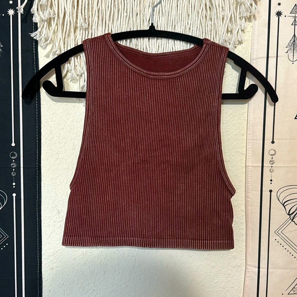 Altar’d State ribbed crop top. Cute summer top